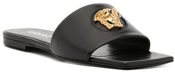 (W) Versace Slide Sandal ''Kulit Hitam'' DST619C-DVT2P_1B00V Lookbook (W) Versace Slide Sandal ''Kulit Hitam'' DST619C-DVT2P_1B00V