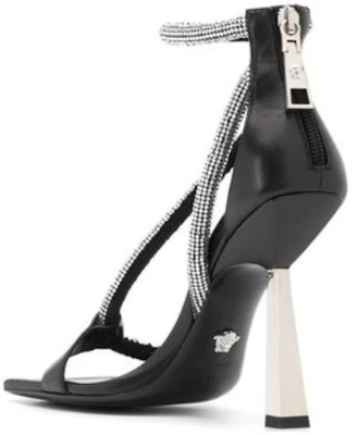 VERSACE 范思哲 時尚套穿涼鞋 女款 黑銀 Shop VERSACE 范思哲 時尚套穿涼鞋 女款 黑銀