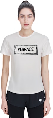 (Women) VERSACE SS23 White Crewneck T-Shirt with Solid Color Embroidered Logo 1011882-1A08573-2W020 Purchase (Women) VERSACE SS23 White Crewneck T-Shirt with Solid Color Embroidered Logo 1011882-1A08573-2W020