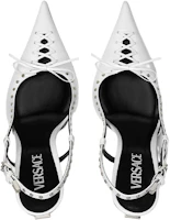 Shop (W) Versace Tacones Altos de Aguja con Tachuelas Punta Fina 'Blanco' 1008205-1A06446_1W00P