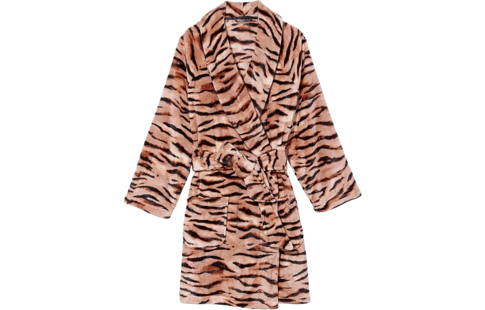 (Women) Victoria's Secret  Cozy Plush Tie-Up Long Animal Print Robe - Light Brown. 111625495M52