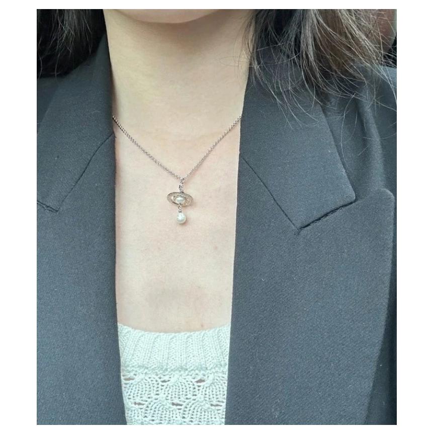 Details for (W) Vivienne Westwood 3D 水晶土星銀項鍊. 6302039302p226cn