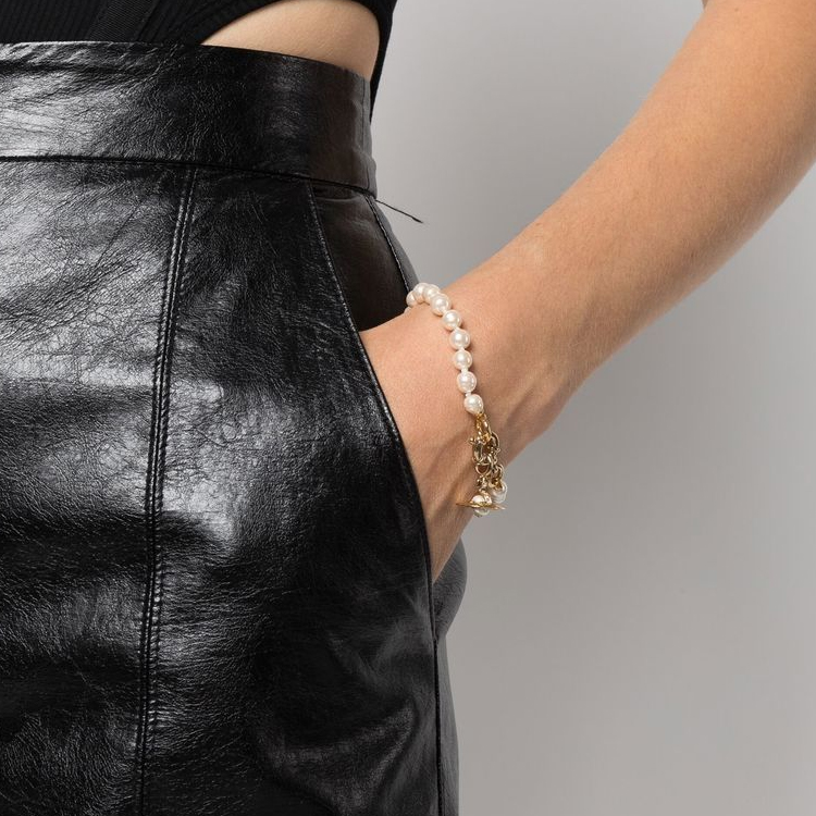 (Women) Vivienne Westwood Aleksa Saturn Pearl Bracelet Women Gold. 6103006Q02R496 圖 3
