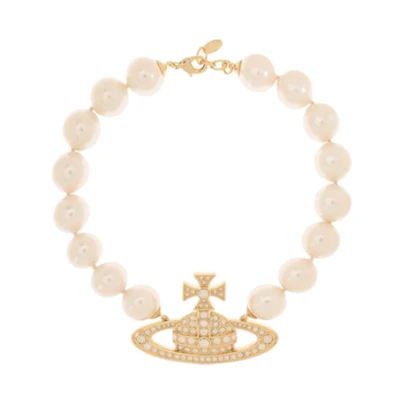 (Women) Vivienne Westwood Gold Pearl Crystal Necklace with Cutout Design for Women. 6301011002R597CNR597