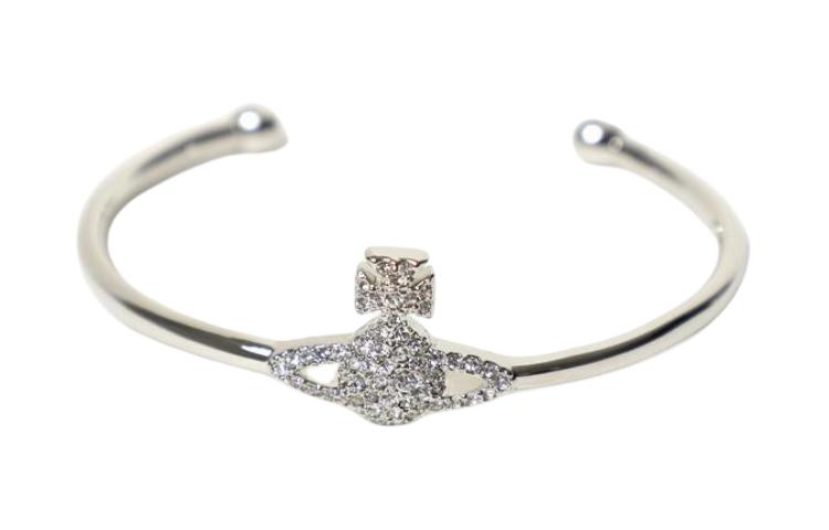 (Women) Vivienne Westwood Solid Design Brass Silver Bracelet for Women. 117439bGoldR114