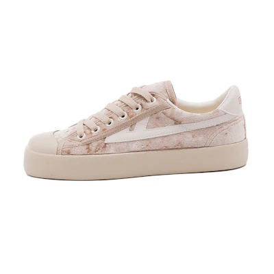 (W) Warrior 'Light Brown Vintage Velour'