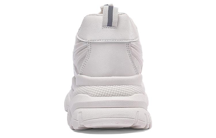 Shop 战士回力 休閒百搭 防滑耐磨 低帮 生活休閒鞋 女款 米色