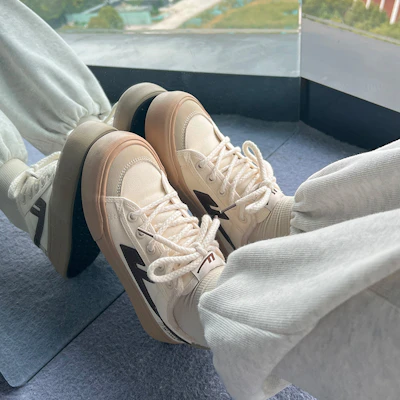 (Women) Warrior Canvas Low 'Beige Brown' WBX-221MJ01 1