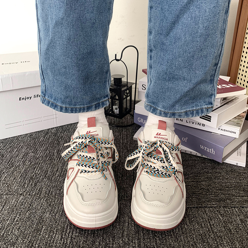 Sizing (W) Warrior Kanvas Rendah 'Retro Hong Kong Krim Karat Merah' WXY(S)-2812L02