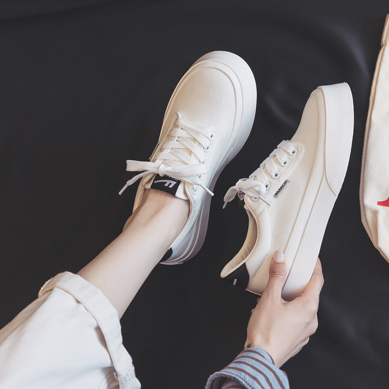 Cheap (W) Sneakers Kanvas Warrior 'Putih Serbaguna' WXY-C287MJ01