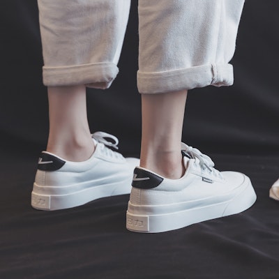 (W) Sneakers Kanvas Warrior 'Putih Serbaguna' WXY-C287MJ01 2