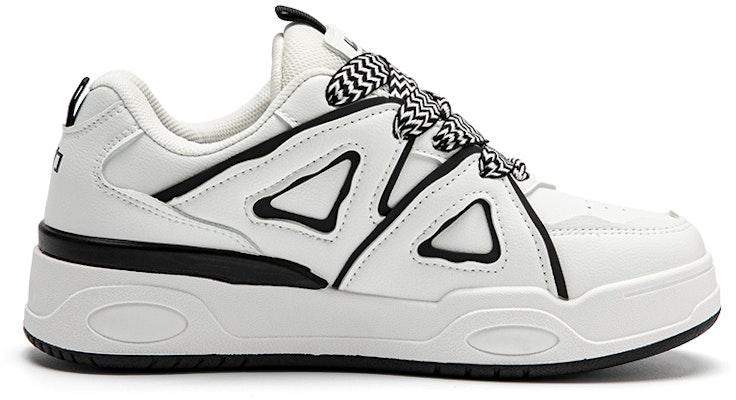 (W) Sepatu Kanvas Rendah Warrior 'Hong Kong Retro Hitam Putih' WXY(S)-2812L01 Order (W) Sepatu Kanvas Rendah Warrior 'Hong Kong Retro Hitam Putih' WXY(S)-2812L01