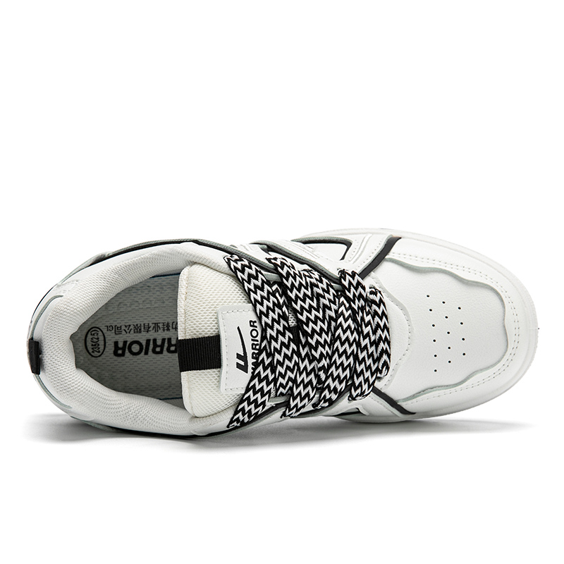 Shop (W) Sepatu Kanvas Rendah Warrior 'Hong Kong Retro Hitam Putih' WXY(S)-2812L01