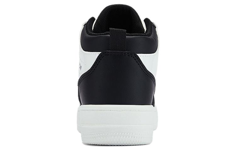 Shop (W) 워리어 클래식 미드탑 블랙/화이트 (or 워리어 클래식 미드 블랙/화이트 if shorter is needed) WXY(S)-3544N01
