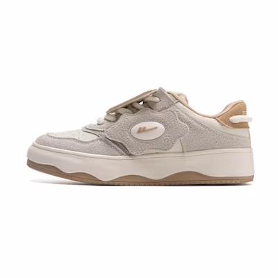(W) Warrior Classic Retro 'Beige Patchwork'