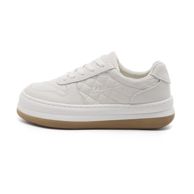 (W) Warrior Low-Top Platform Sneaker 'Beige'