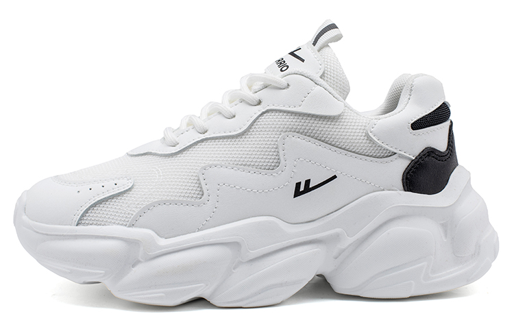 (W) Warrior Low 'Breathable Trend Dad Shoe White Black'