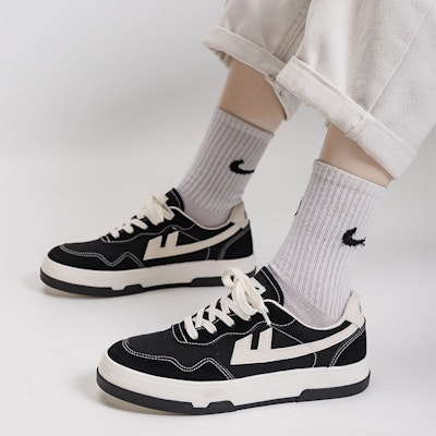 (W) Warrior Low Top 'Hei Mi' Sneakers Lelaki Rendah. WXY-D203G04 Details for (W) Warrior Low Top 'Hei Mi' Sneakers Lelaki Rendah. WXY-D203G04