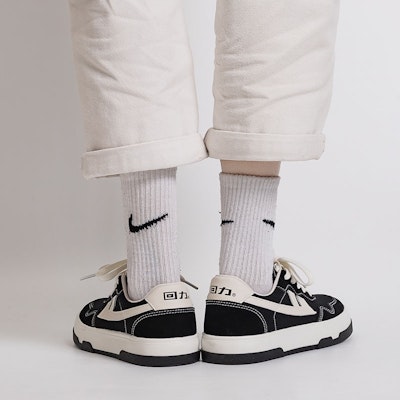 (W) Warrior Low Top 'Hei Mi' Sneakers Lelaki Rendah. WXY-D203G04 Cheap (W) Warrior Low Top 'Hei Mi' Sneakers Lelaki Rendah. WXY-D203G04