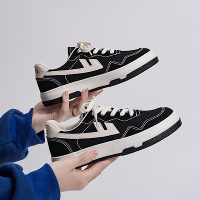 (W) Warrior Low Top 'Hei Mi' Sneakers Lelaki Rendah. WXY-D203G04 2