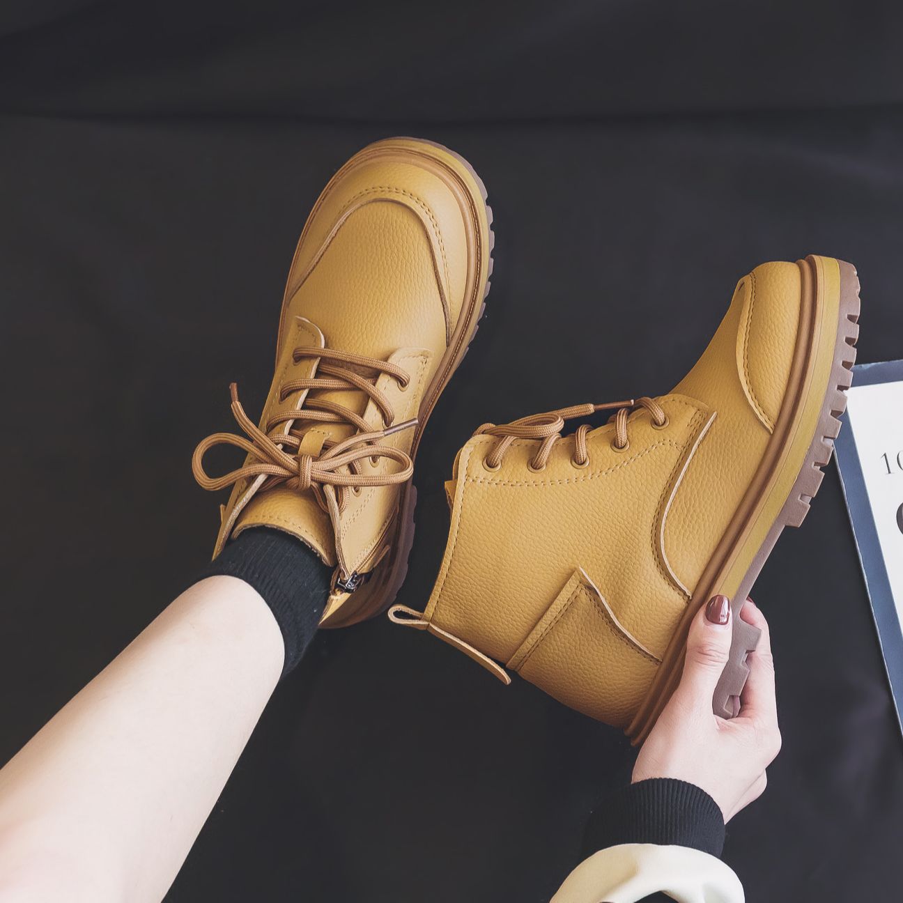 Details for (W) 워리어 마틴 부츠 '회초'(Huich Chao) WBN(JS)-1338