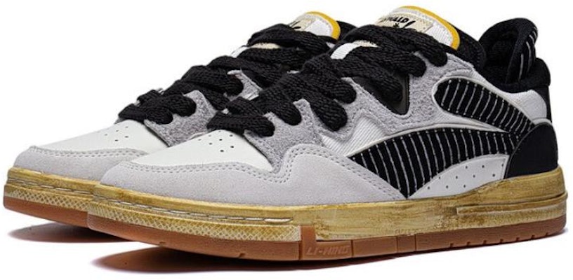 (W) 리닝 웨이브 프로 x 디즈니 '오스왈드'  (48 characters) AECT018-1 Lookbook (W) 리닝 웨이브 프로 x 디즈니 '오스왈드'  (48 characters) AECT018-1