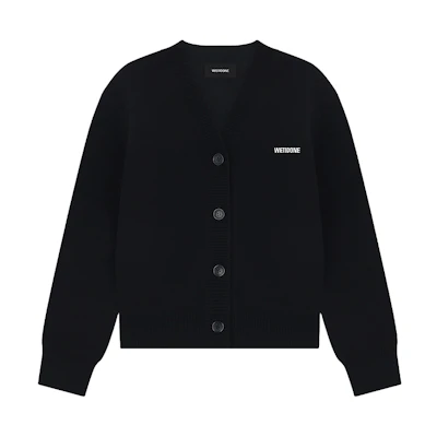 (Women) WE11DONE Black V-Neck Oversized Letter Cardigan Sweater. WD-KC2-24-634-W-BK
