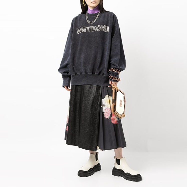 (Women) WE11DONE FW21 Logo Embellished Sweatshirt Black Grey WD-TS3-21-591-U-PP 圖 3