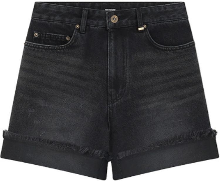 women-we-11-done-fw-24-washed-zip-fly-denim-shorts-black-casual-style-wd-dp-2-24-308-w-bk