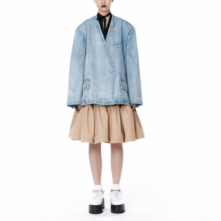 (Women) WE11DONE SS22  Washed Denim Jacket with V-Neck and Pleats Blue. WD-DJ1-22-353-W-BL 圖 4