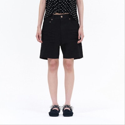 (W) WE11DONE SS24 仿舊高腰牛仔短褲 女款 - 黑色 WD-DP0-24-351-W-BK Shop (W) WE11DONE SS24 仿舊高腰牛仔短褲 女款 - 黑色 WD-DP0-24-351-W-BK