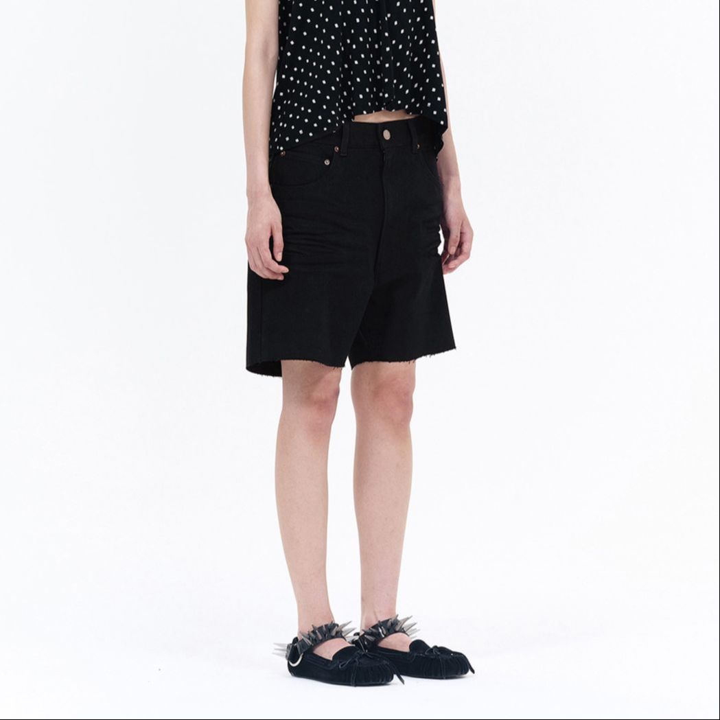 Details for (W) WE11DONE SS24 仿舊高腰牛仔短褲 女款 - 黑色 WD-DP0-24-351-W-BK