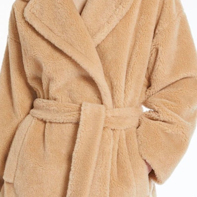 (W) WEEKEND MaxMara 米色系带羊毛感大衣配简约翻领设计 5081074106-005 Purchase (W) WEEKEND MaxMara 米色系带羊毛感大衣配简约翻领设计 5081074106-005