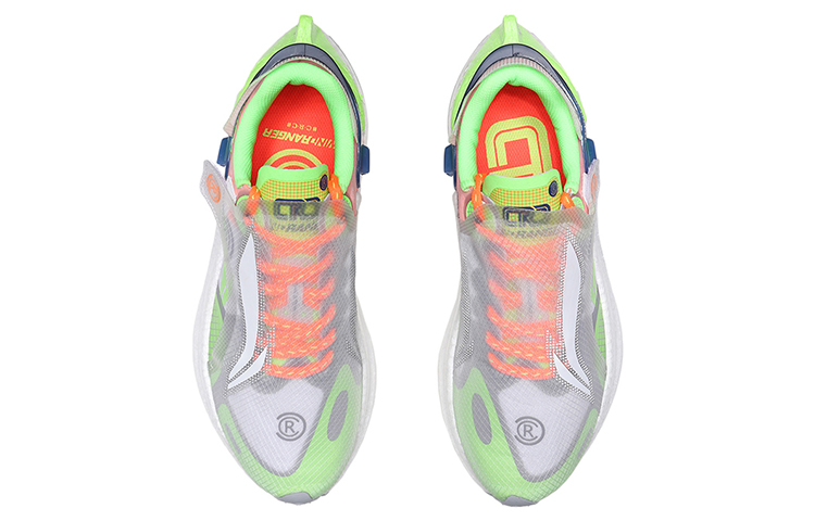 Shop 李宁 游侠 巴黎时装週 減震防滑耐磨 低幫 跑步鞋 女款 灰綠