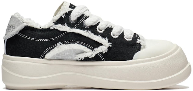 (W) 리닝 x 디즈니 블랙 화이트 로우탑 스니커즈 AGCT042-1 Order (W) 리닝 x 디즈니 블랙 화이트 로우탑 스니커즈 AGCT042-1