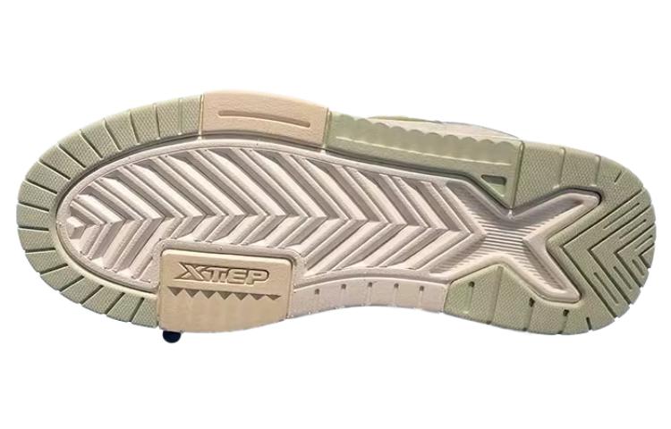 Lookbook Disney/迪士尼 x 特步 舒適 耐磨防滑 低筒 帆布鞋 女款 白綠色