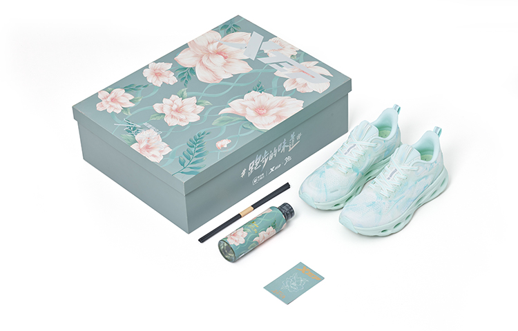 (Women) Xtep Shock-Absorber 9 Low 'Dilraba Gift Box - White Green' 978218110079DLRBLH