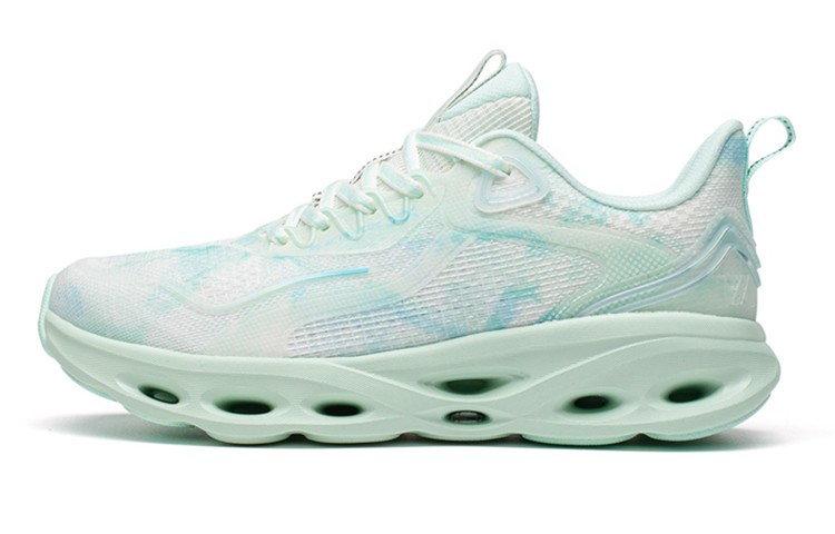 Lookbook (W) Xtep Shock-Absorber 9 Low ''Dilraba Gift Box - Bianco Verde'' 978218110079DLRBLH