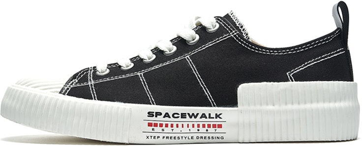 (W) Xtep Sneaker Rendah 'Hitam' 979218316813 Buy (W) Xtep Sneaker Rendah 'Hitam' 979218316813