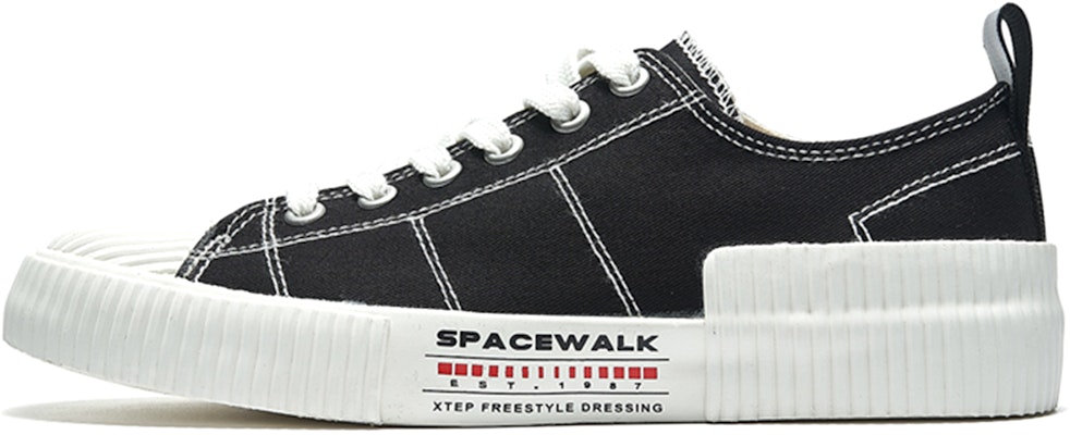 (Women) Xtep Simple Low Top Sneaker 'Black' 979218316813 Buy (Women) Xtep Simple Low Top Sneaker 'Black' 979218316813