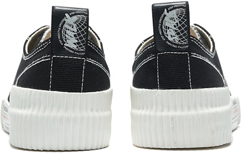 (W) Xtep Sneaker Rendah 'Hitam' 979218316813 Lookbook (W) Xtep Sneaker Rendah 'Hitam' 979218316813