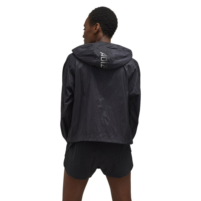 Shop (W) Y-3 Jaket Lari Ringan Hitam - Desain Minimalis. IN2832