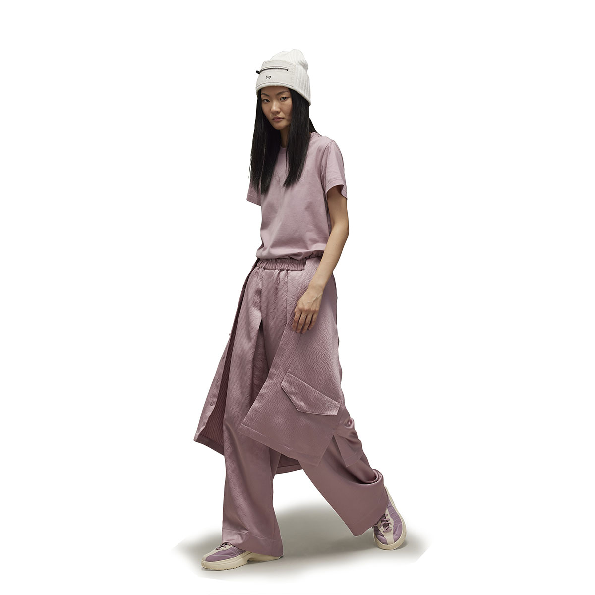 Details for (W) Y-3 레귤러 핏 라운드넥 반팔 티셔츠 라이트 핑크. JD9822