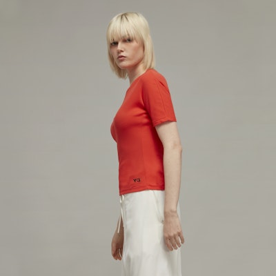 (W) Y-3 SS23 Slim Fit Crew Neck T-Shirt Orange Kaos Pria Oranye HY1250 Lookbook (W) Y-3 SS23 Slim Fit Crew Neck T-Shirt Orange Kaos Pria Oranye HY1250