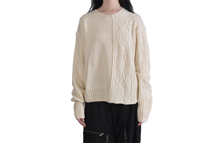 (Women) Yohji Yamamoto  Knit Pullover Wool Sweater Off-White. FX-K19-197-1