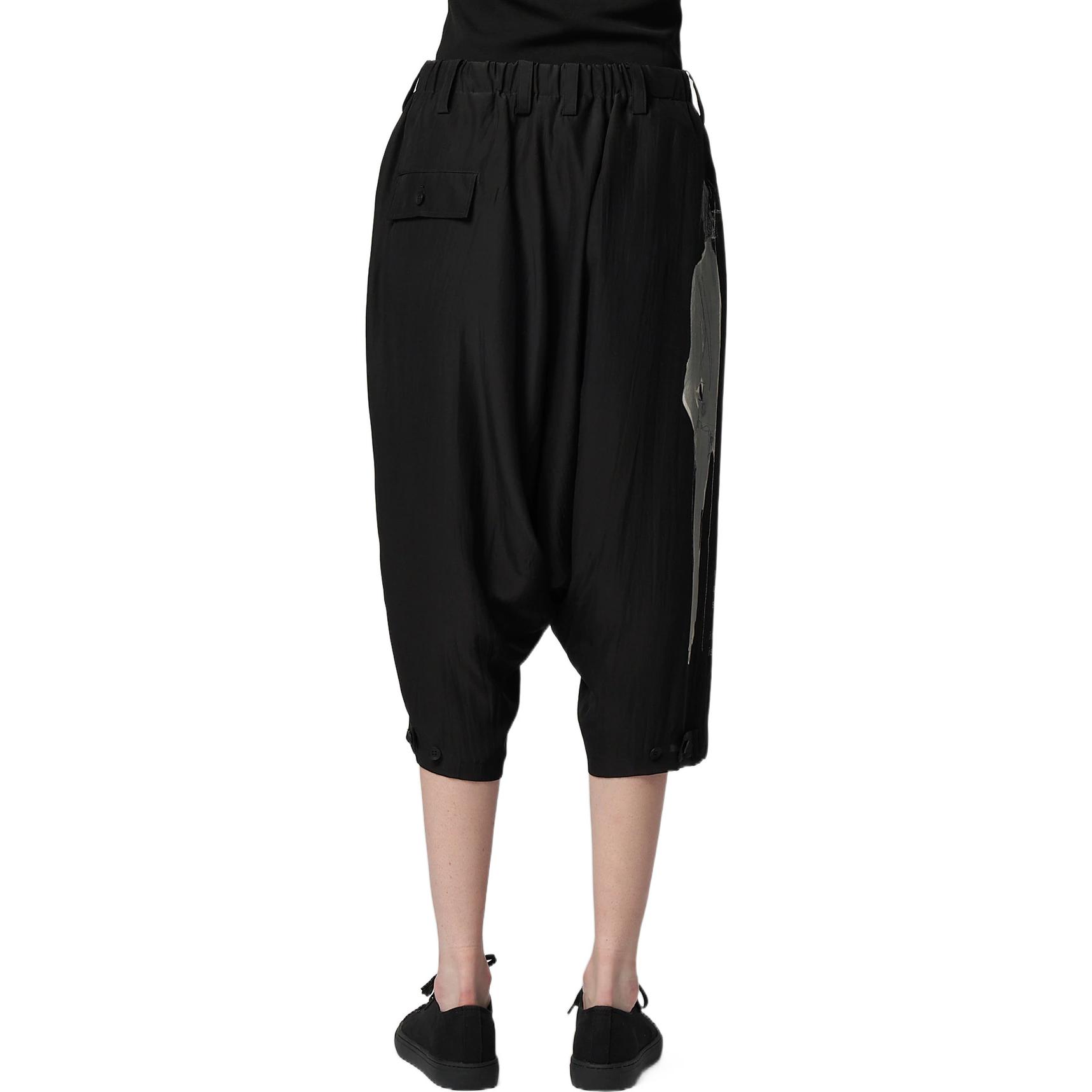 Purchase (W) ヨウジヤマモト SS22 ブラックパンツ 右足レタープリント付き FG-P83-411-1