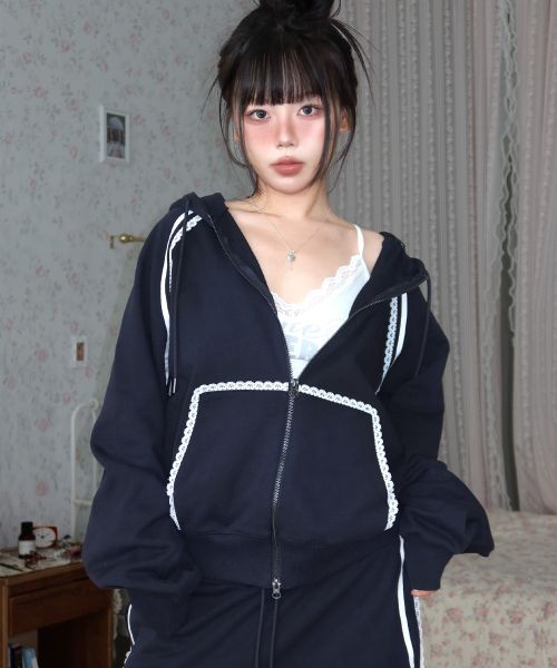 Lookbook (Women) Yoohee [Anedit X Yuhee] Lace-Trimmed Hooded Zip-Up Jacket - Navy YHHZGC004NA