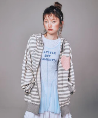 (W) 유희 아이 러브 아플리케 후드 집업 멜란지 그레이 후디 YHHZFC001MG Buy (W) 유희 아이 러브 아플리케 후드 집업 멜란지 그레이 후디 YHHZFC001MG