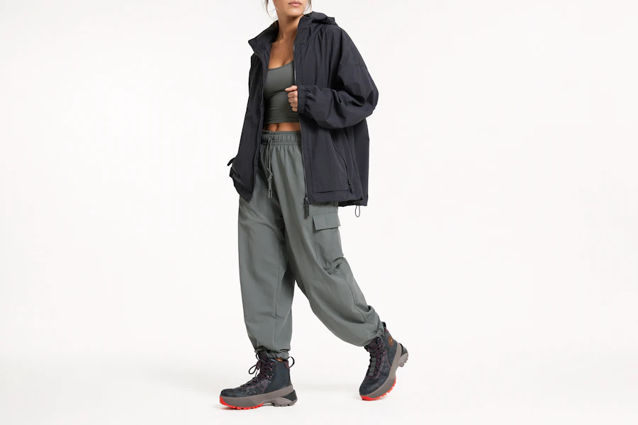 (W) adidas by Stella McCartney x Terrex 登山靴 深灰/傳奇藍墨/活力紅 IF1793 Order (W) adidas by Stella McCartney x Terrex 登山靴 深灰/傳奇藍墨/活力紅 IF1793