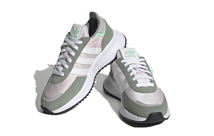 Lookbook (JR) (adidas Niños) Retropy F2 'Plata Verde Casi Rosa' HQ1534